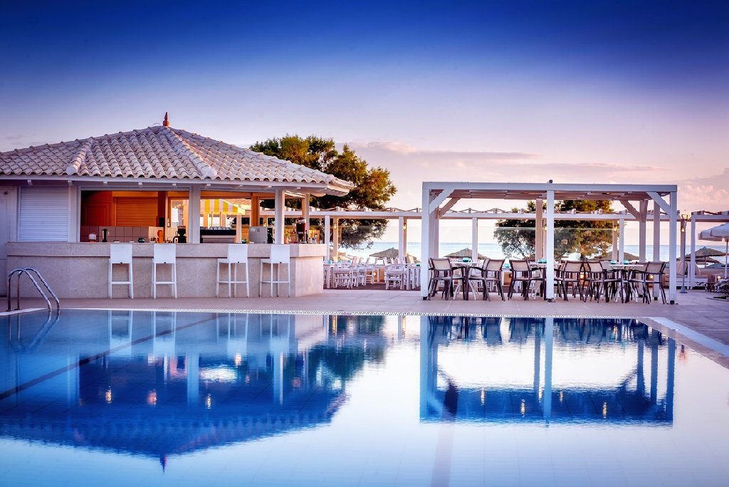 Neptuno Beach Resort by Zeus Hotels