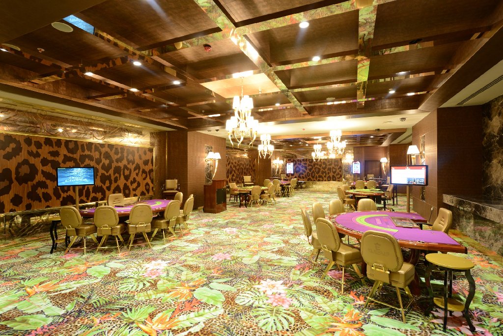 Elexus Hotel Casino and Spa