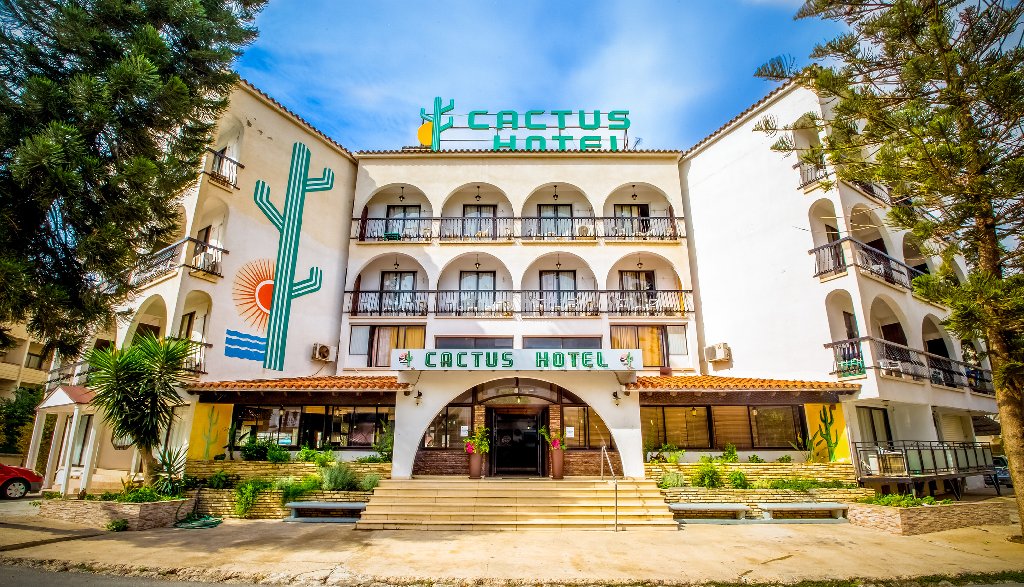 Hotel Cactus
