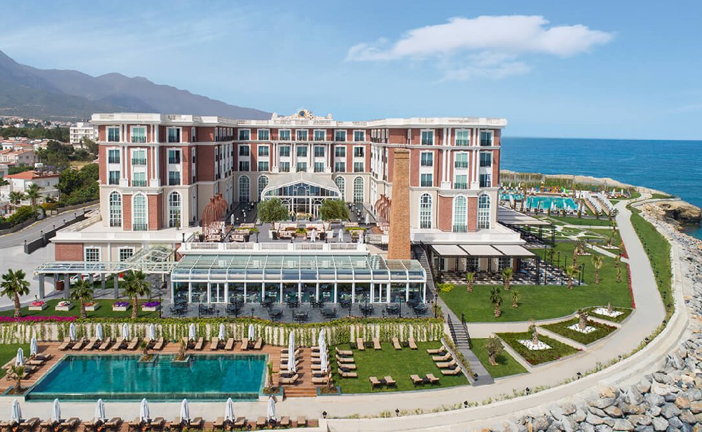 Kaya Palazzo Resort and Casino Hotel