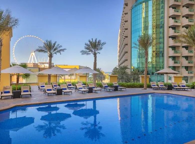 HILTON DUBAI THE WALK HOTEL 4 *