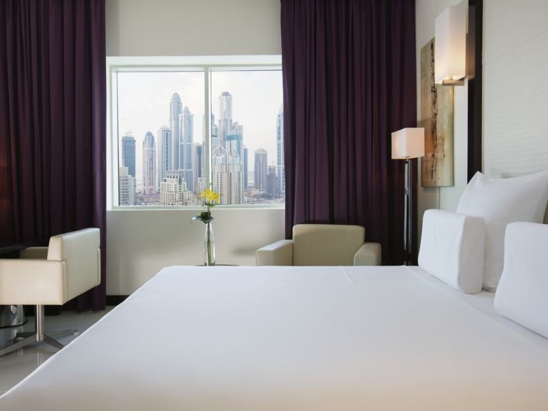 Pullman Jumeirah Lakes Towers Hotel  Residence