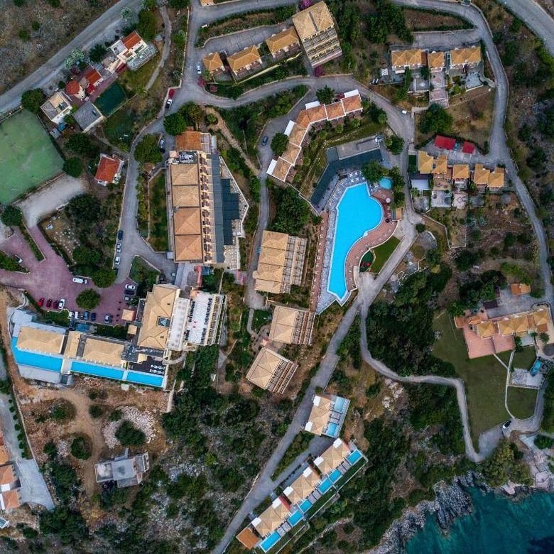 Apostolata Island Resort and Spa