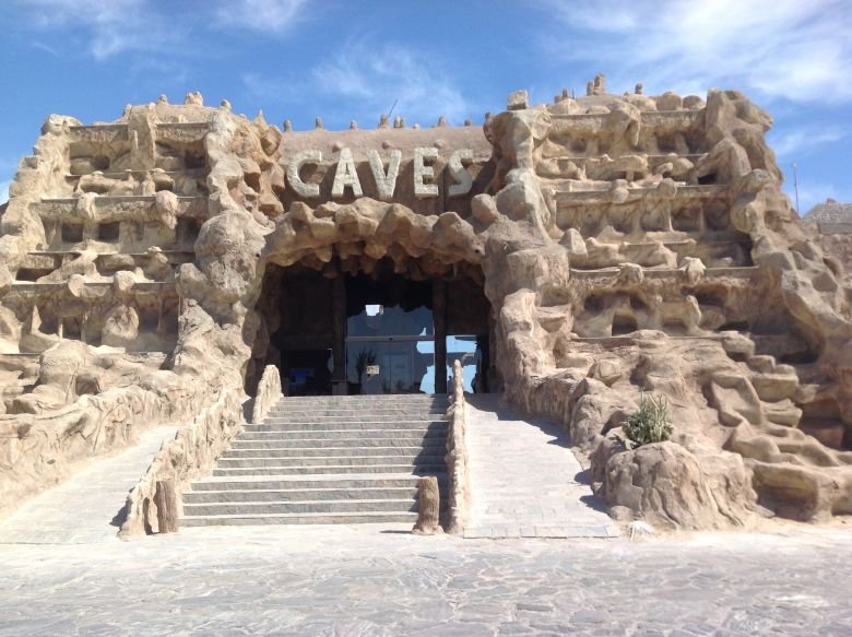 Caves Beach Resort