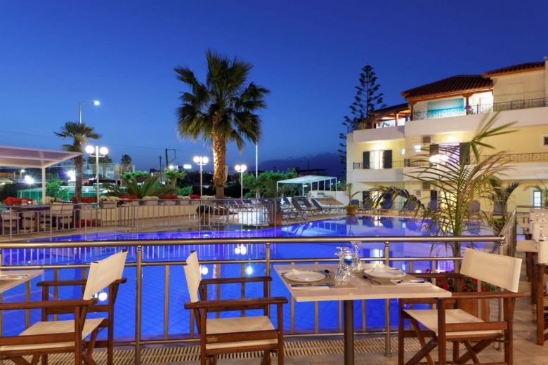 Philoxenia Hotel and Apartments