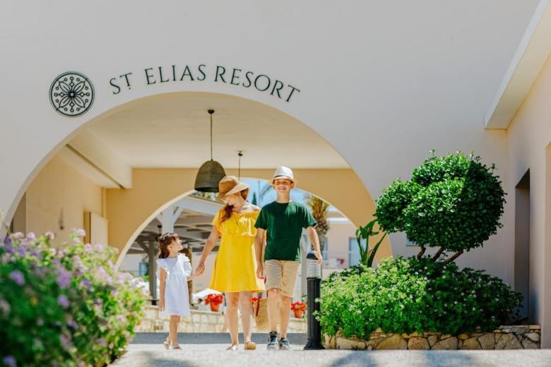 Louis St Elias Resort
