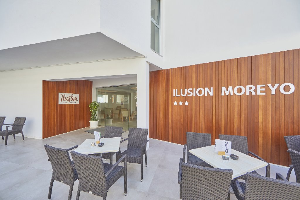 Ilusion Moreyo - Adults Only