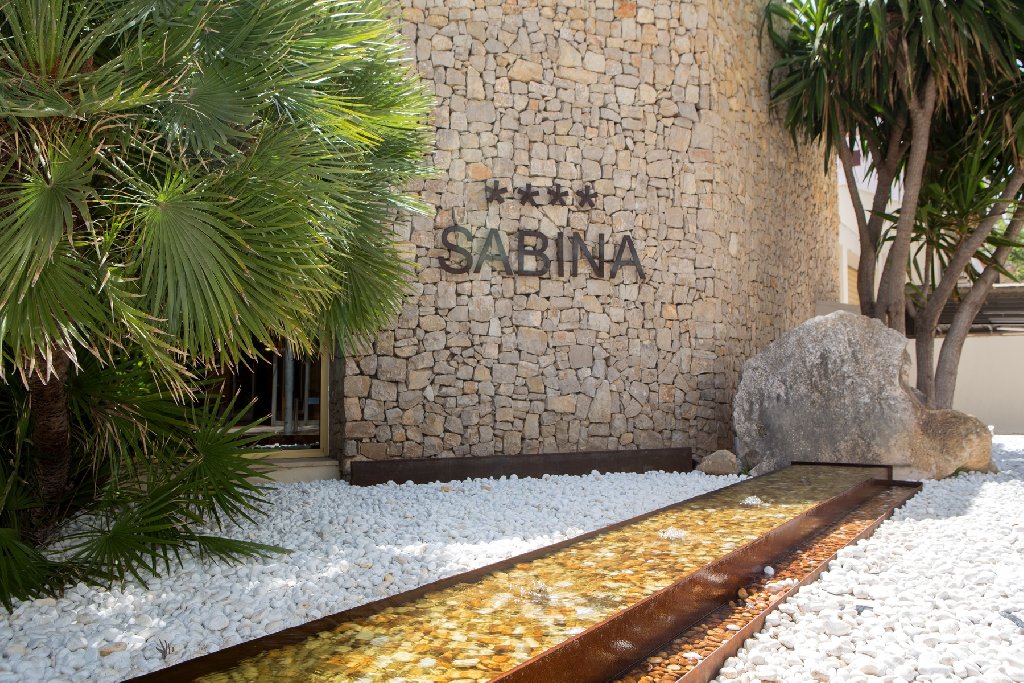 Sabina  Suites Hotel