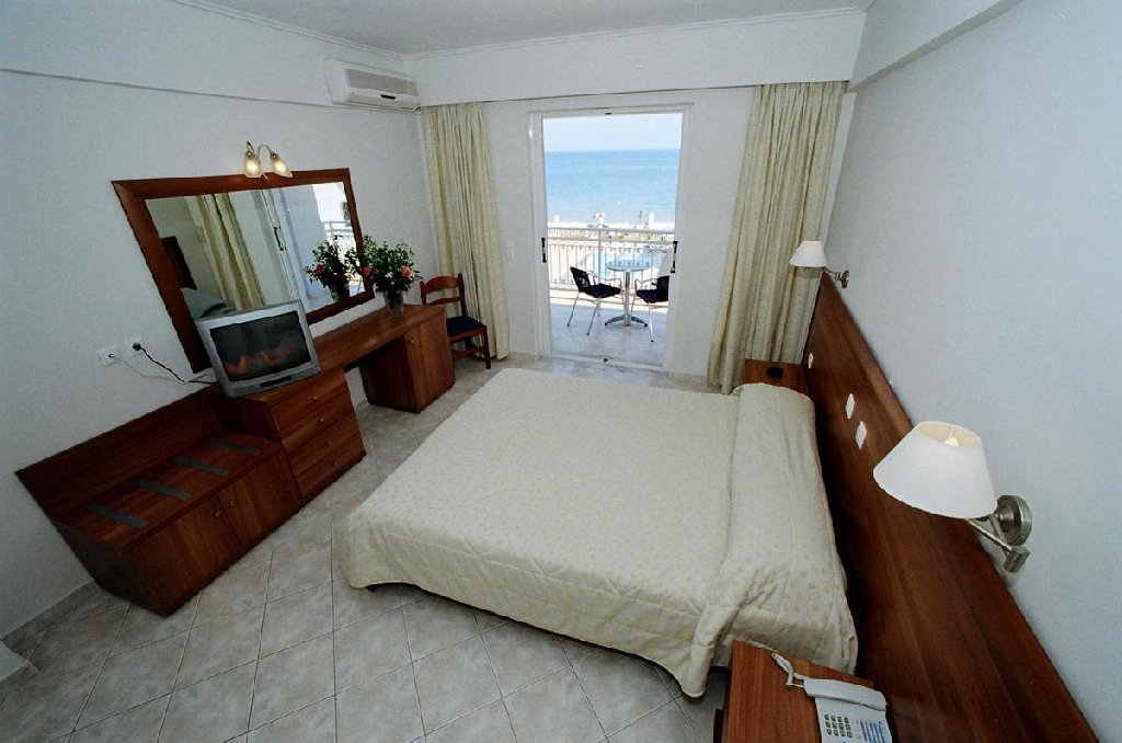 Meridien Beach Hotel ( women only)